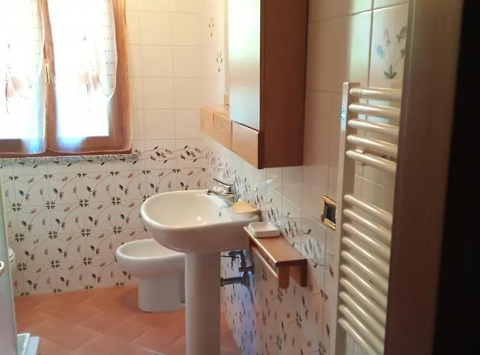 Le Nocleg ze śniadaniem 4*